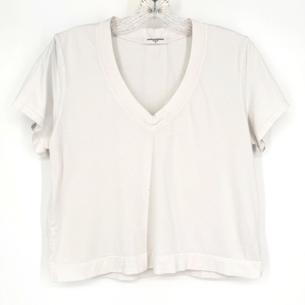 perfectwhitetee Boxy Cropped V-Neck Tee White Short Sleeve Cotton S